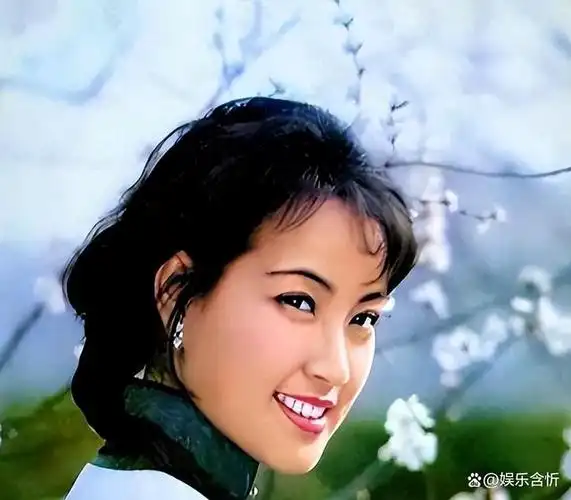 善恶终有报73岁仍风韵犹存的四婚刘晓庆走上了另一条道路