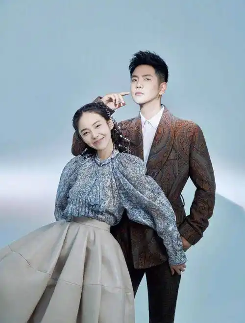 张佳宁是王凯工作室"一姐",王凯是张晓龙学生,交给师兄舅舅放心