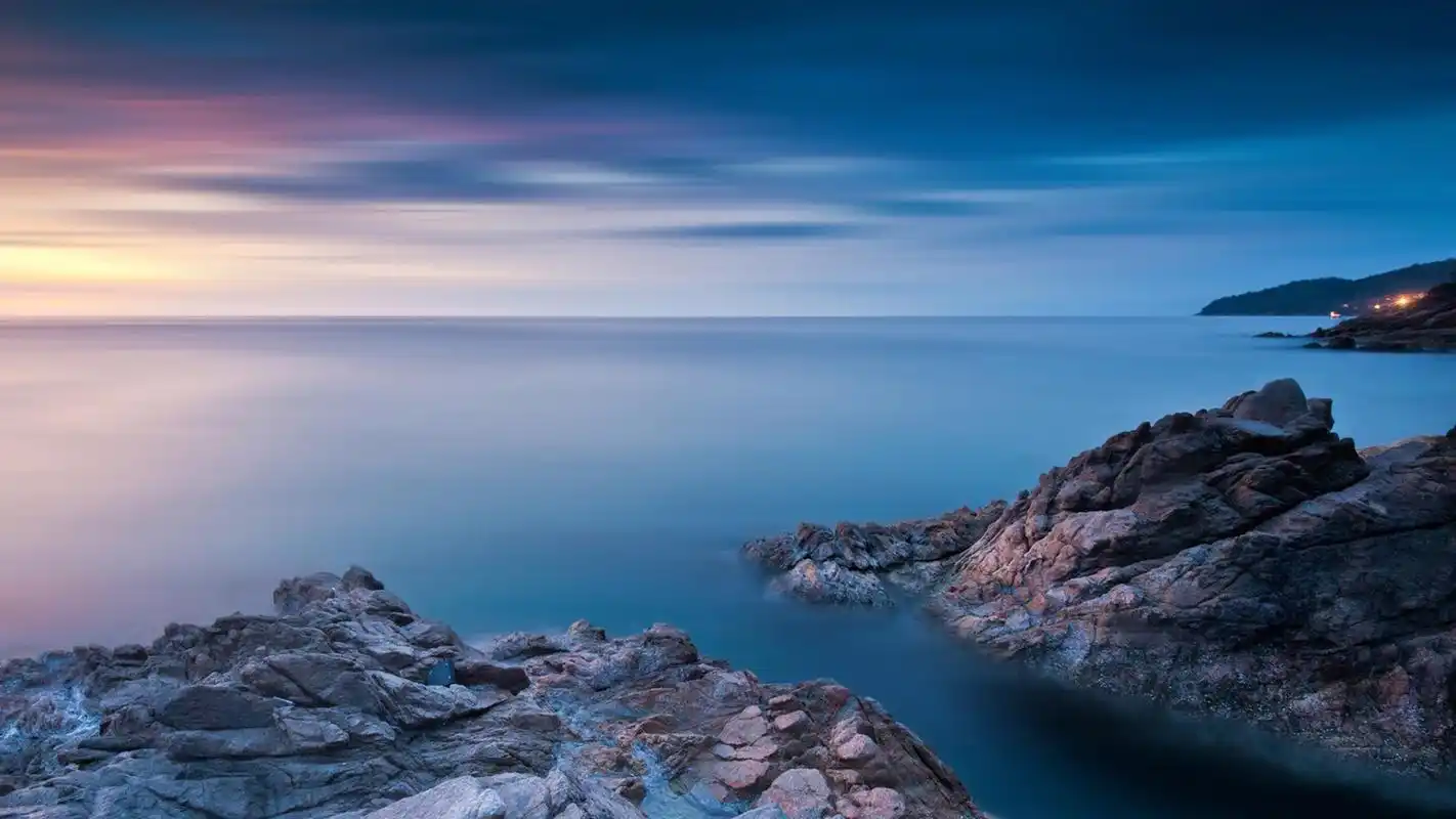 静谧山水自然风景图片桌面壁纸