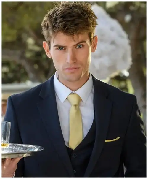 这部时尚剧集里,每一位男演员外形都不输超模|男演员|法国|外形_新浪