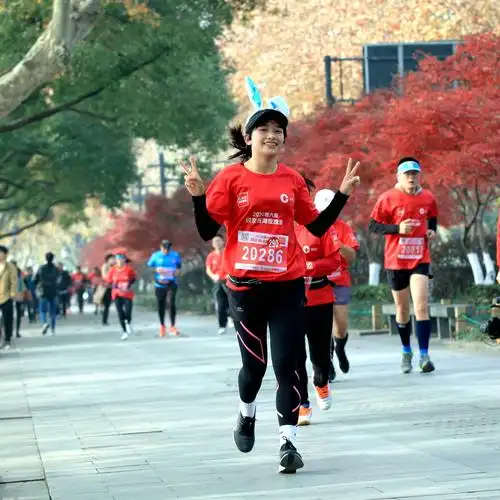 第六届西湖"顾家"玫瑰跑断桥段拍摄花絮