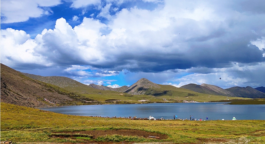 思金拉措,来自高原秘境的赏赐