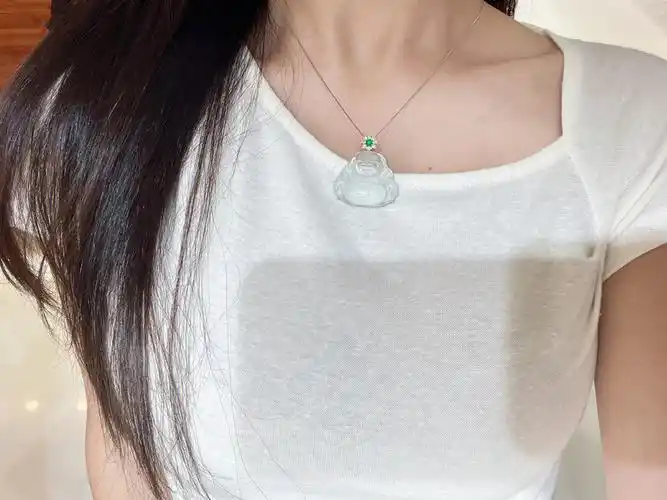 五位数的玻璃佛公戴在脖子上瞬间真香06