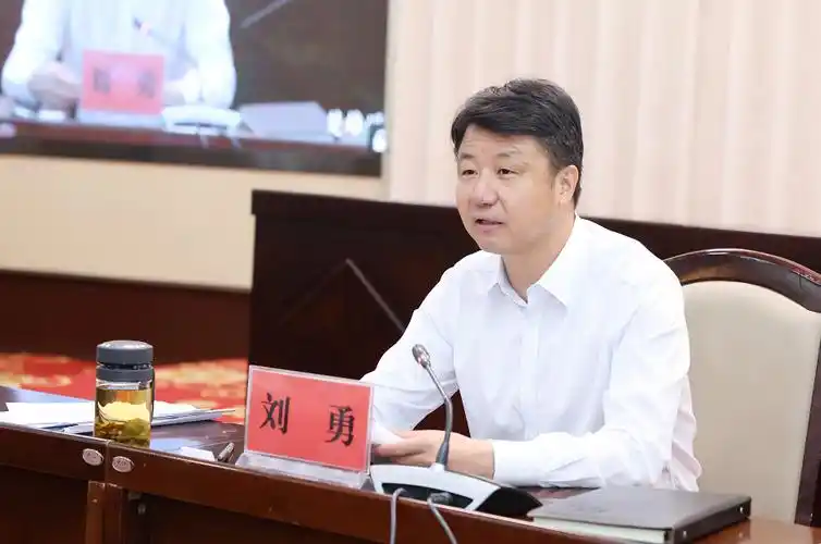 刘勇坚决全面彻底抓好环保督察反馈问题整改推进全州生态文明建设