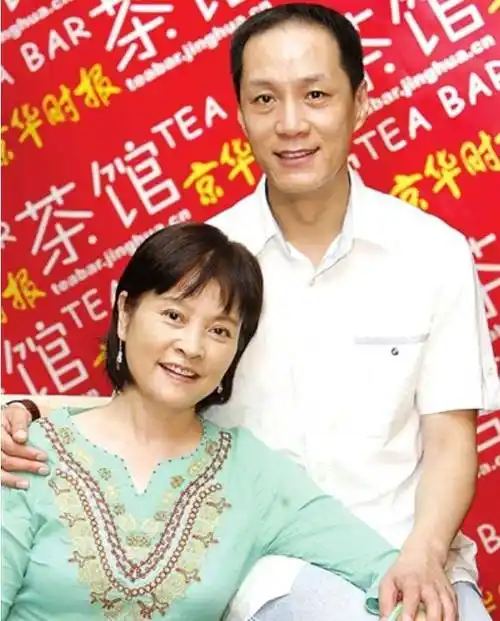 10位爱情干净的"老戏骨",最长65年,最短30年,这才叫榜样_陈道明_妻子