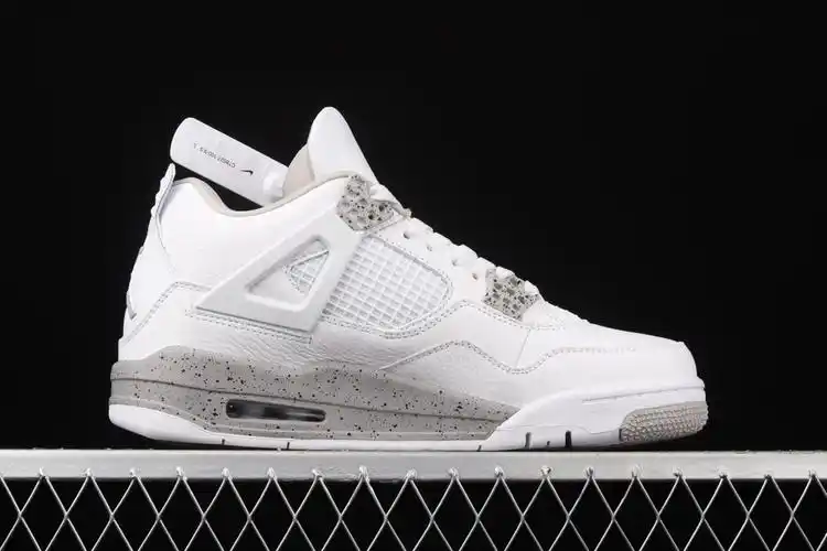 乔丹airjordan4retrotechwhiteaj4乔4白奥利奥经典篮球鞋男子ct