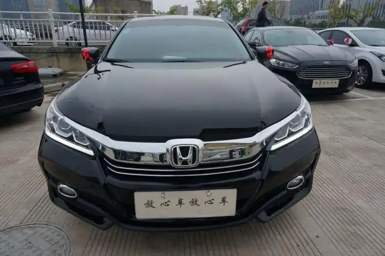 2017-01 本田雅阁新款九代半
