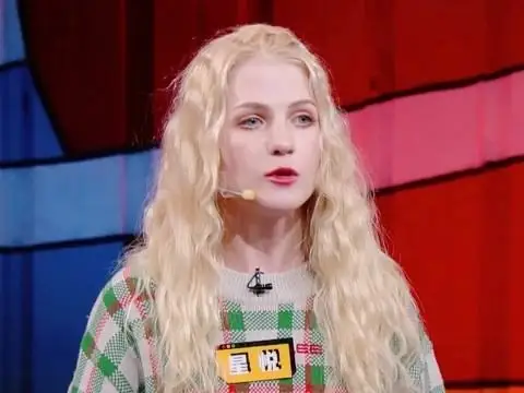 《奇葩说6》正方一辩:星悦现场讲二胎 怒骂妹妹"给脸不要脸"