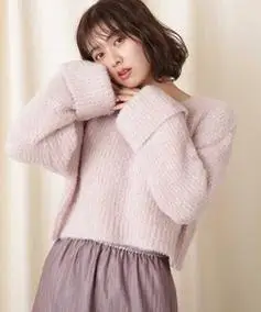 日本毛衣露背系带