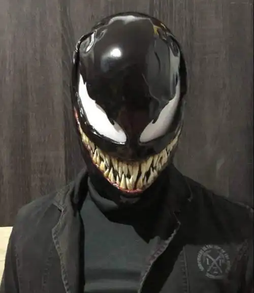 模玩控毒液样式摩托车头盔增加回头率的神器