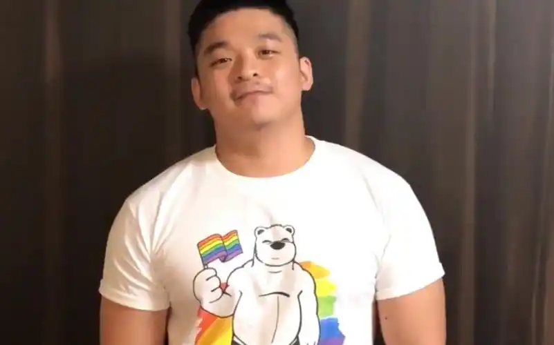 可爱壮熊smalleyes_kai推特ins视频合集_哔哩哔哩_bilibili