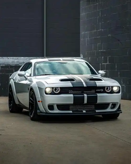 道奇挑战者srt地狱猫详细参数配置_挑战者车友圈_懂车帝