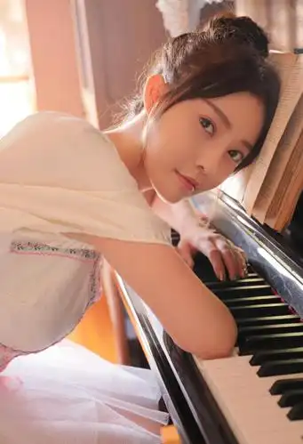 yy女神芮甜甜最新小清新写真集芮甜甜个人福利写真全套欣赏