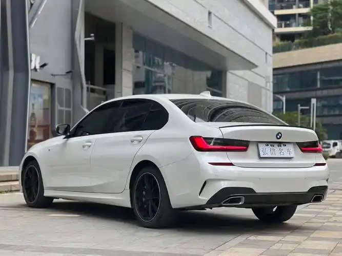 2021宝马320li,价格实惠.【弘信车型】2021款 宝 - 抖音
