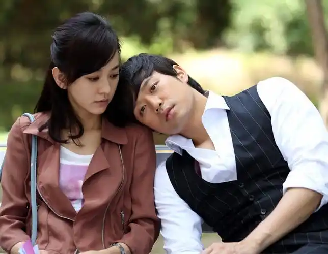 《亲情保卫战》陈意涵与千正明接吻剧照