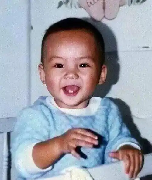 谢霆锋|闫妮_网易订阅