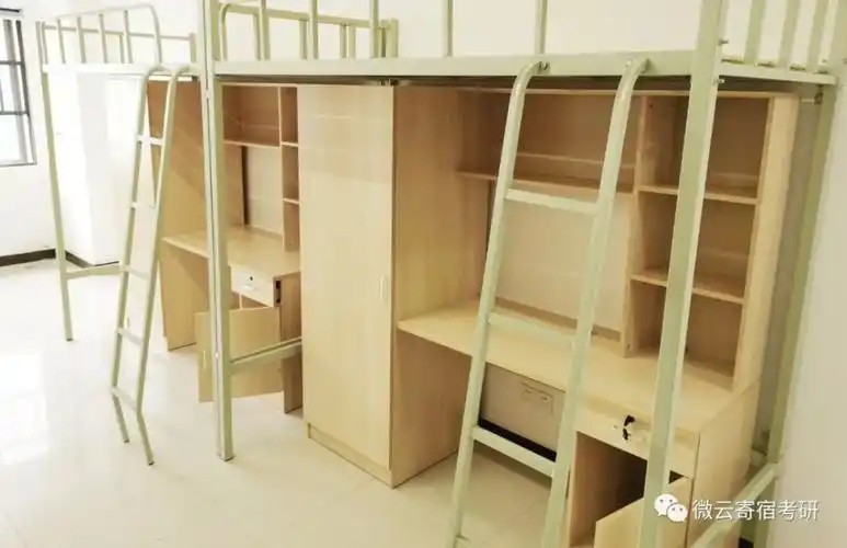 二战寄宿考研多少钱