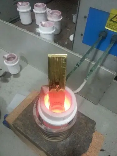 供应5公斤黄金熔炼炉35型中频熔炼电炉便携式超小型熔炼