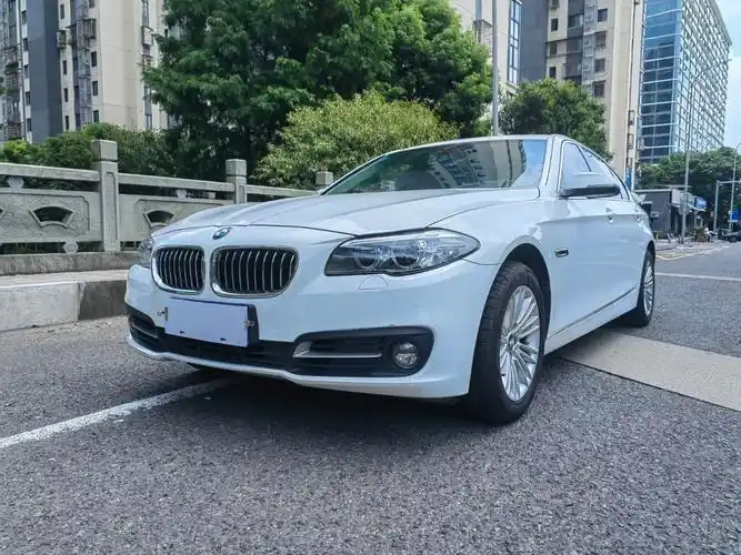 宝马525li领先型 12.98万元 车型:轿车 车体颜色: - 抖音