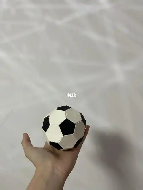 折纸足球71