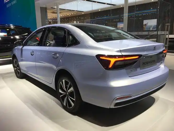 【图】荣威er6纯电动轿车具有很高的辨识度_荣威ei5论坛_汽车之家论坛