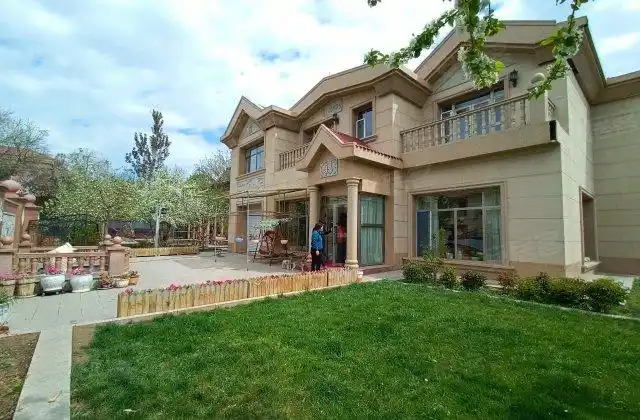 阳光花园别墅,温泉西东路-乌鲁木齐阳光花园别墅二手房,租房,房价