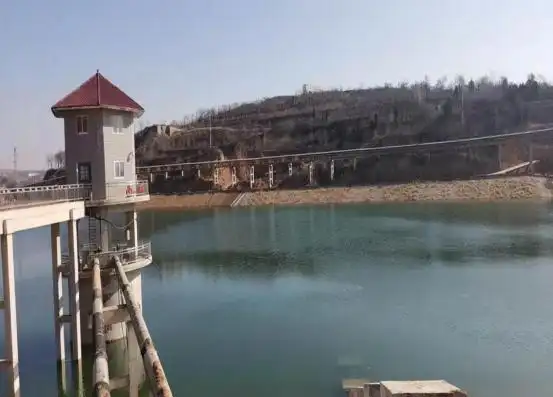 市政总公司沟通,在云蒙山水库调蓄泵站尚不完全具备运行条件的情况下