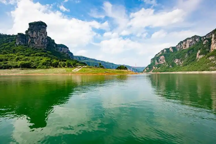 黔西化屋乌江画廊景观.朱进 摄(贵州图片库发).jpg