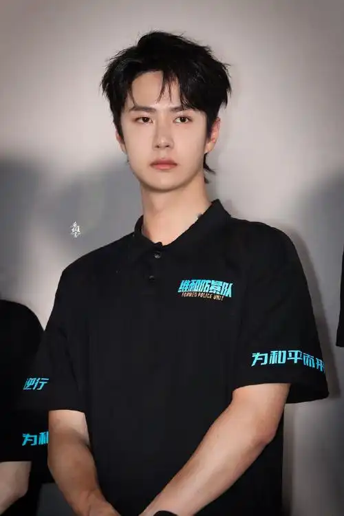 王一博维和防暴队##王一博新电影狙击手担当