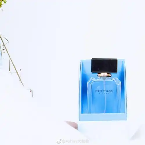完美日记治愈香