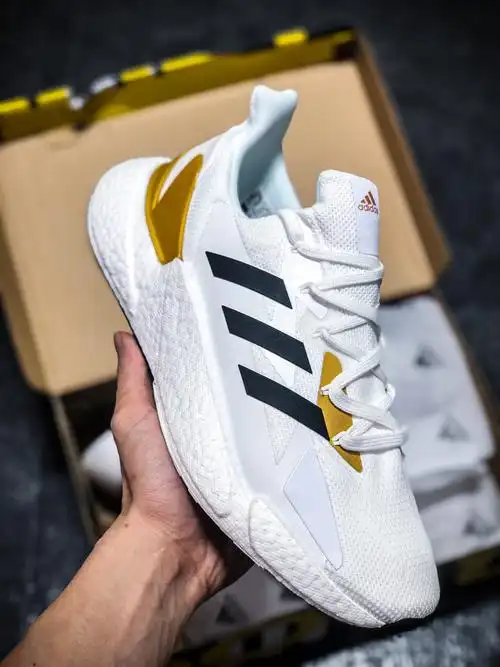 阿迪达斯 adidas boost x9000l4 跑步鞋