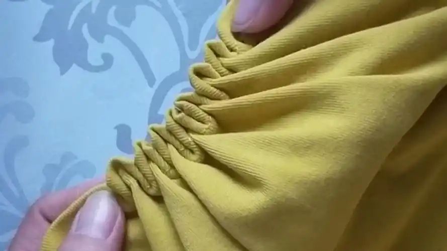 百褶绣针法,衣服袖口领口下摆松垮缝几针一拉线变新款