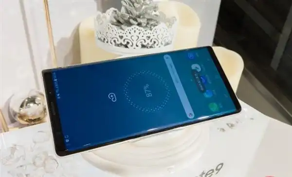 三星galaxynote9初雪白上市7000元