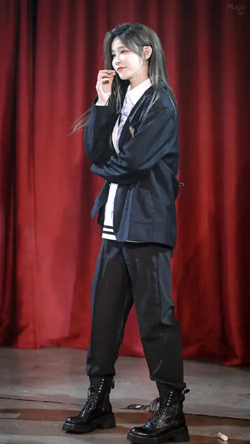 人类瑰宝王晓佳