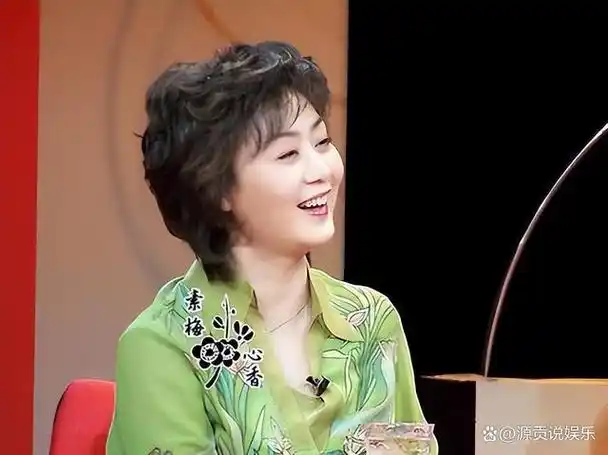 京剧美人李胜素57岁不会做家务四个绯闻老公却没一个是真的