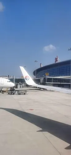 在宁波机场,准备出发!