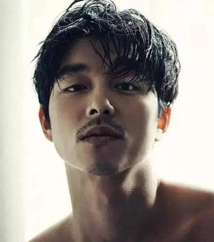 留胡子帅照 男人不留胡子帅还是留胡子帅