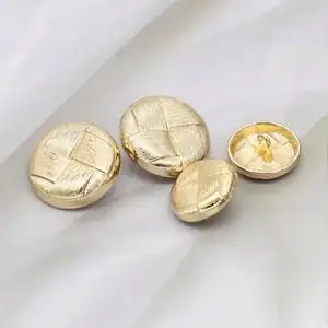 【双排扣子风衣图片】双排扣子风衣图片大全_q友网