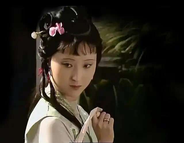 陈晓旭:演员到商人,患癌后拒绝就医,选择落发出家独自闭关修行|林黛玉