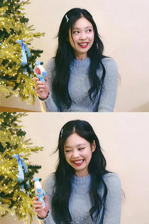 朴彩英晒合照为jennie庆生