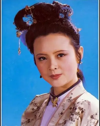 贾迎春——金莉莉和牟一