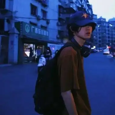 港风侧颜男头像-男生头像 - 壁纸之家