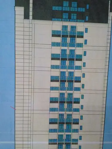 外墙面很多的分格线条有一定宽度,线条里还刷了漆,定额应该套?