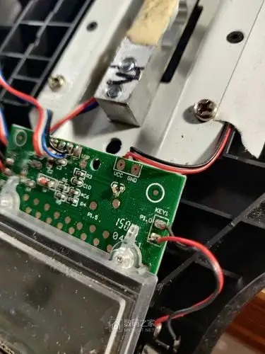 拆修一个漏电的香山厨房秤ek813