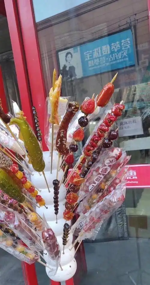 东北万物皆可糖葫芦,糖蒜冰糖葫芦你怕是没见过吧