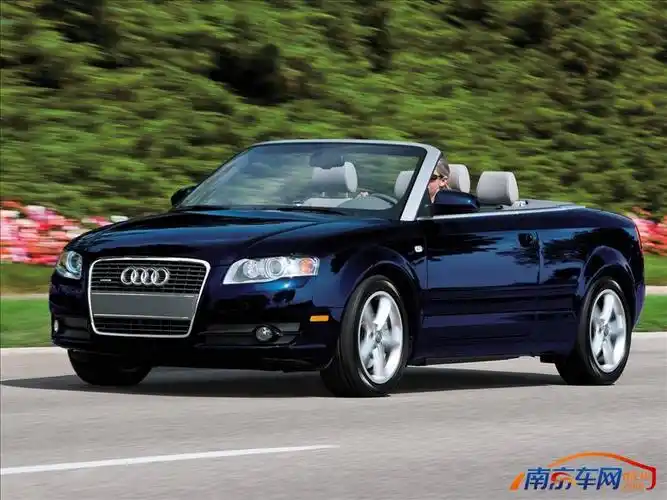 2008款奥迪a4敞篷车