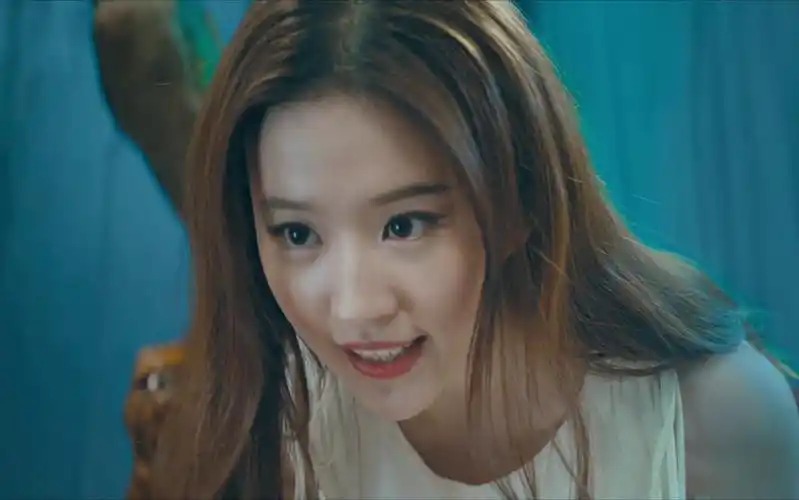 刘亦菲二代妖精白纤楚我真的是狐狸精不信我变身给你看