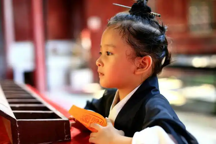 武汉长春观"小道姑"萌翻 - 小小 blog - 小小 blog