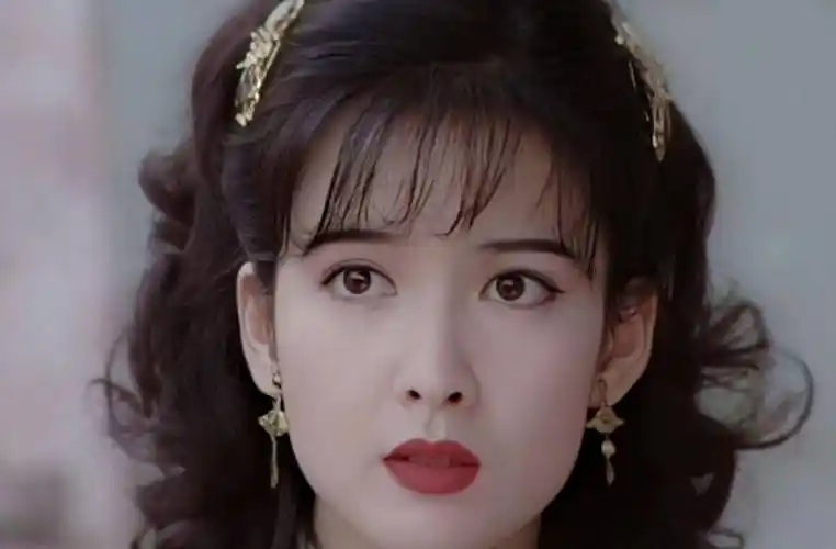 美而不自知的女星,只服这3位,难怪郝蕾说美人不自知才是真美人_周慧敏