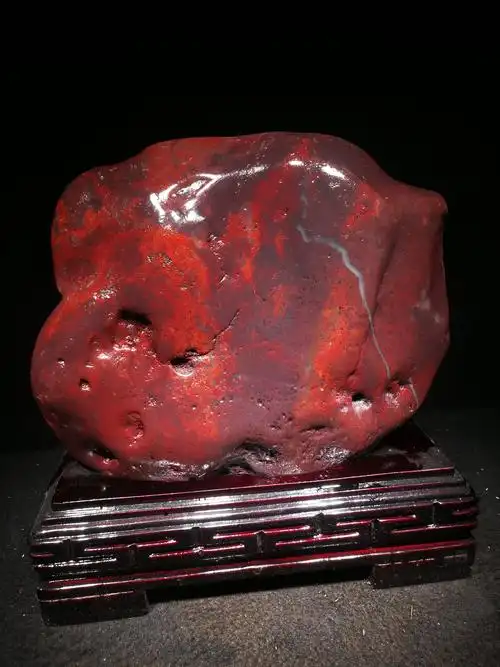 桂林鸡血玉石摆件观赏石奇石镇宅石